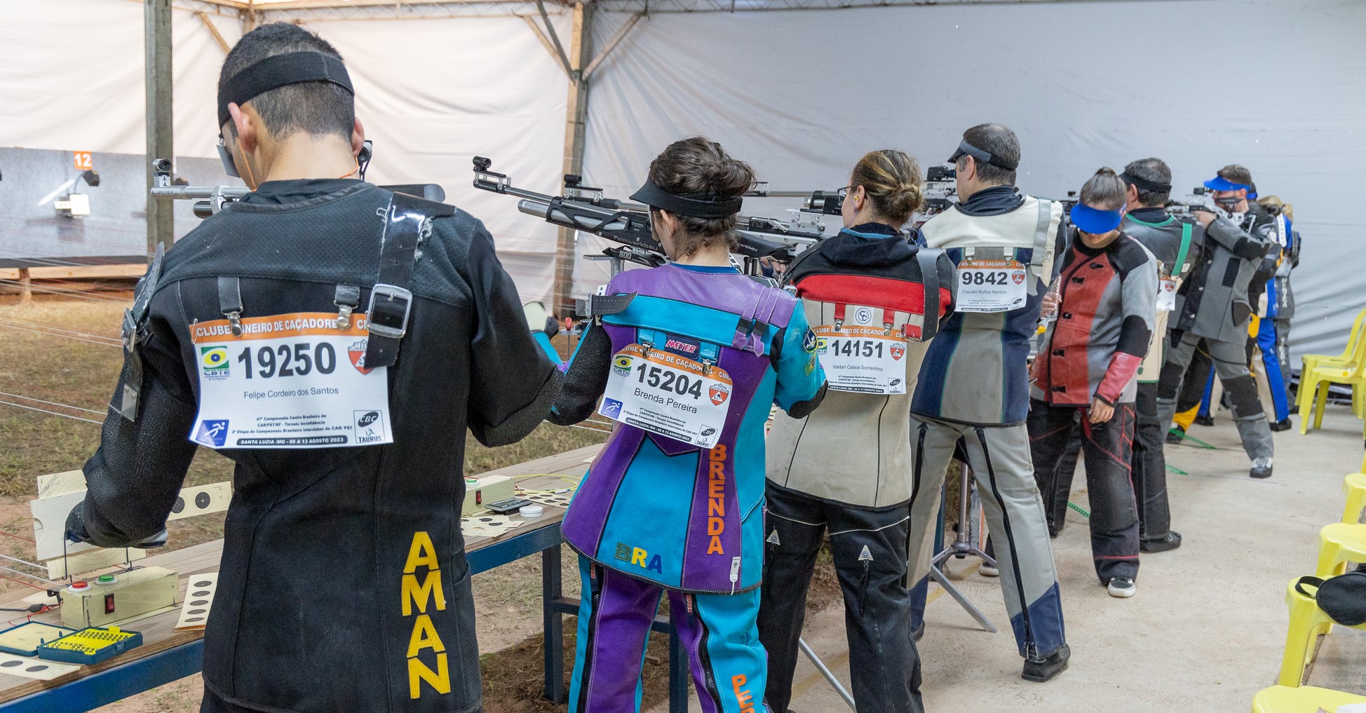 Atirador paulista supera recorde mundial na carabina de ar no Campeonato  Brasileiro de tiro esportivo neste sábado, 22 - CPB