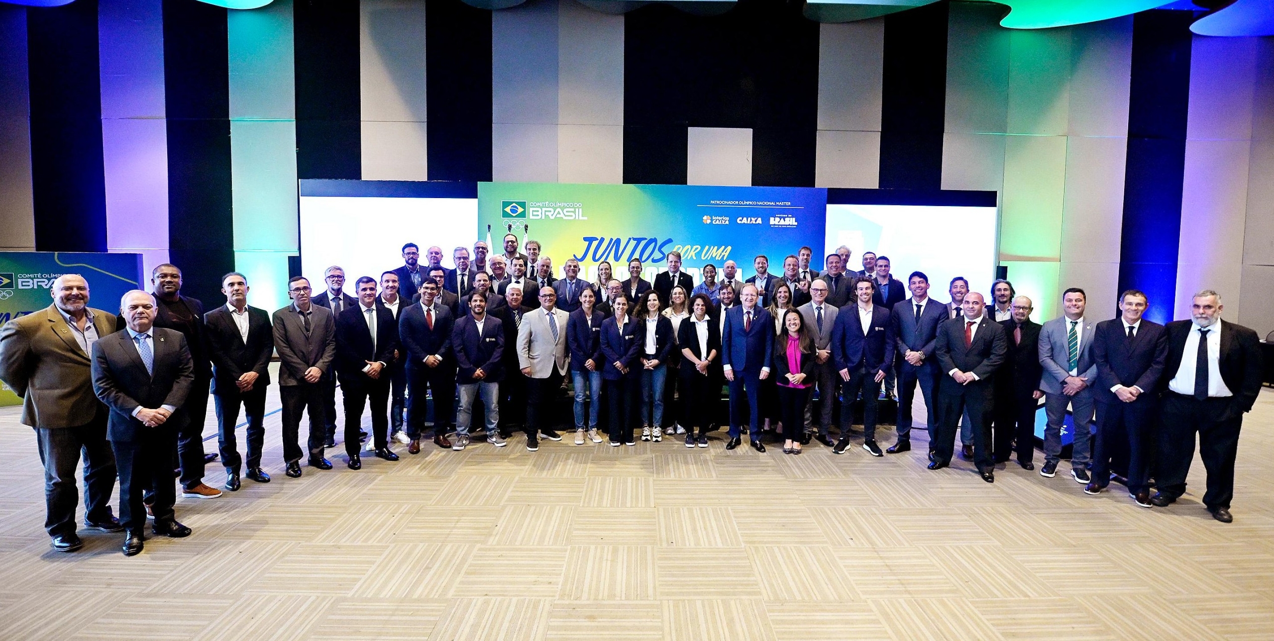 COB homenageia parlamentares em Brasilia