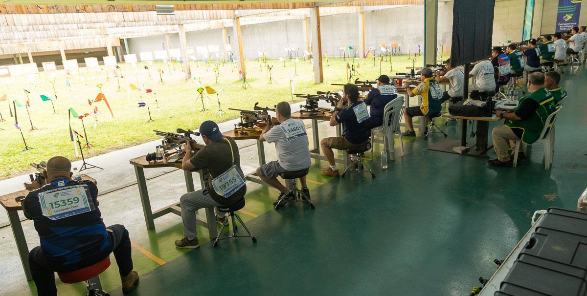 Estande olímpico de 50m do CMTE Estande olímpico de 50m do CMTE