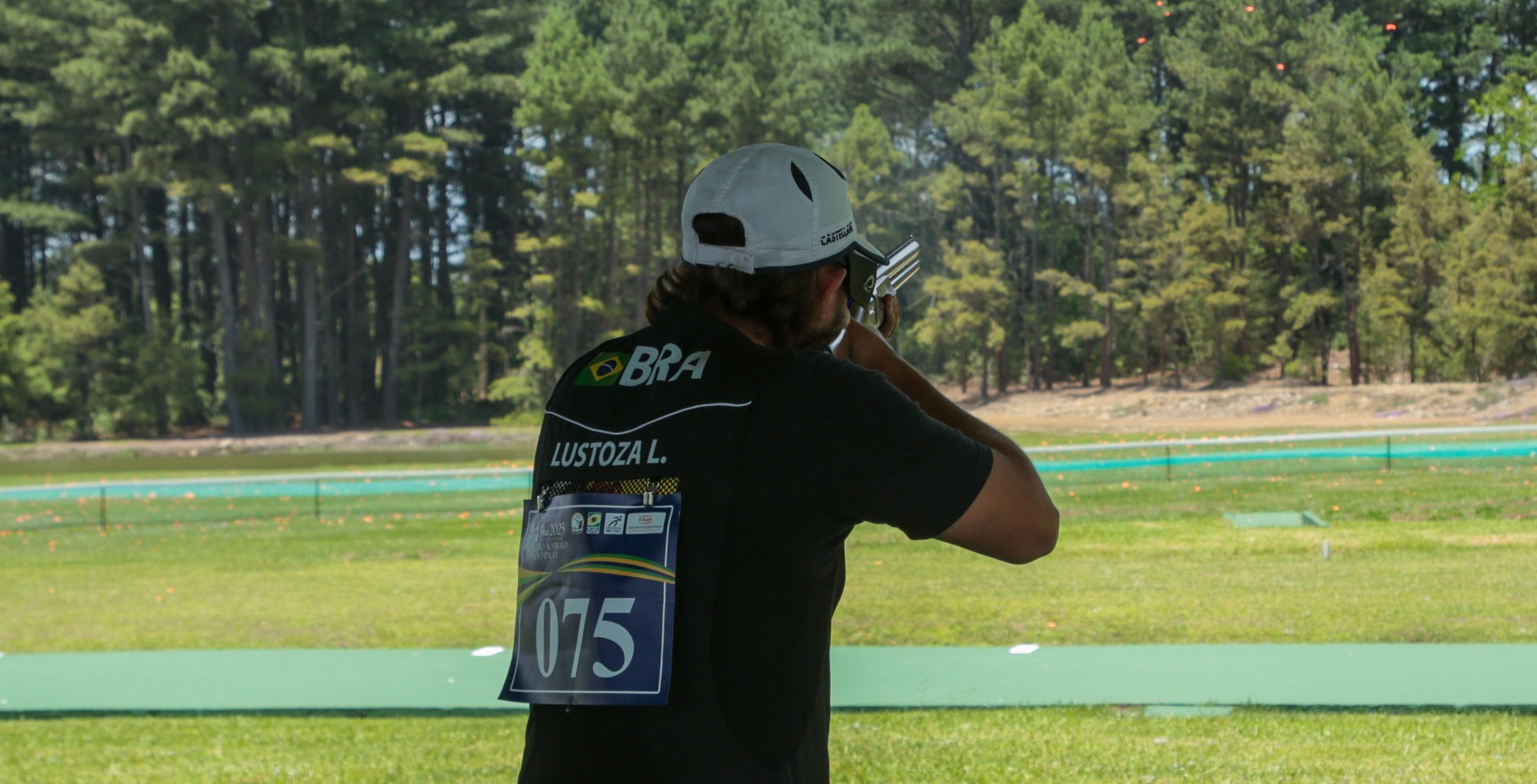 Leonardo Lustoza Leonardo Lustoza